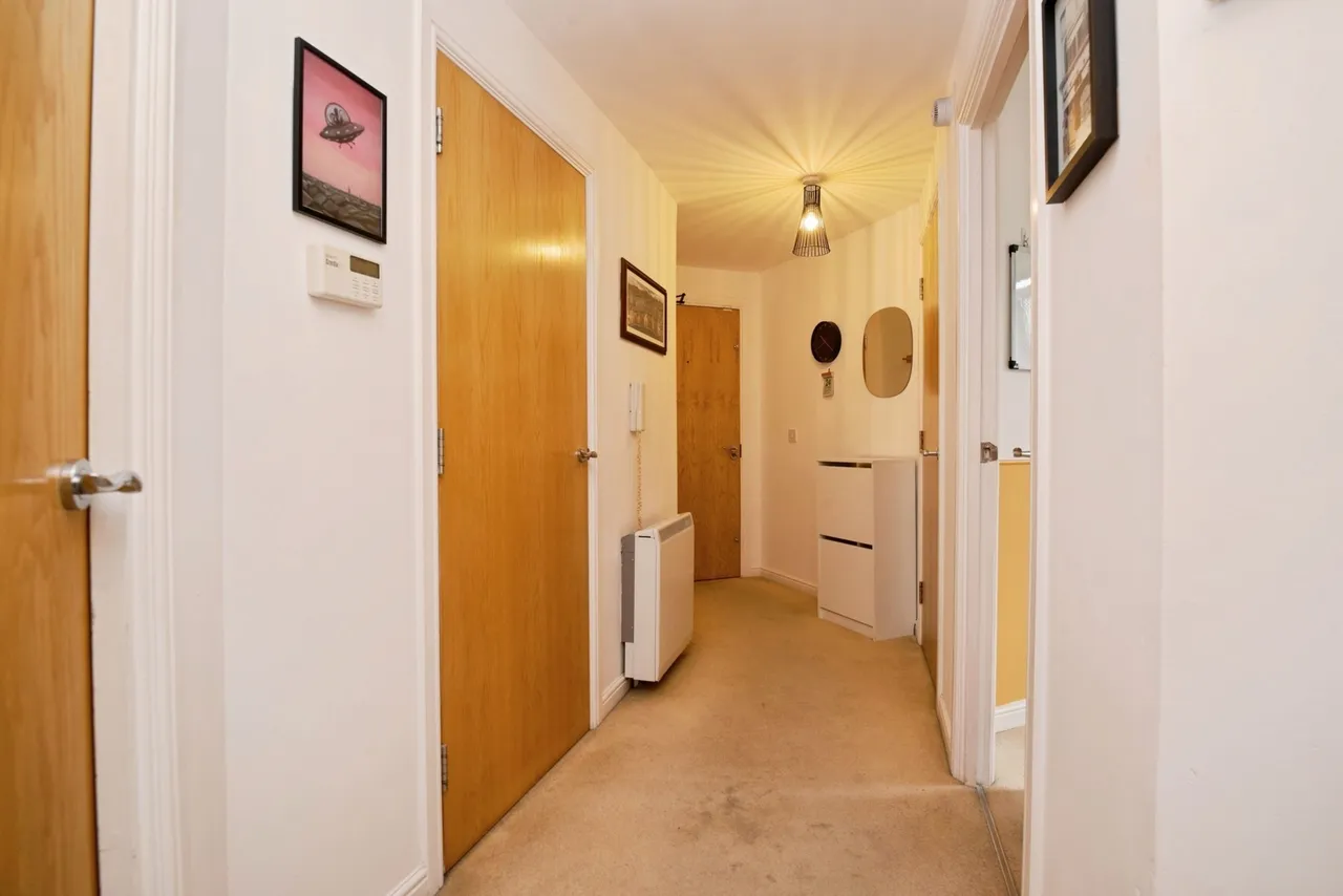 Rimini House, Ffordd Garthorne, CF10, photo 12