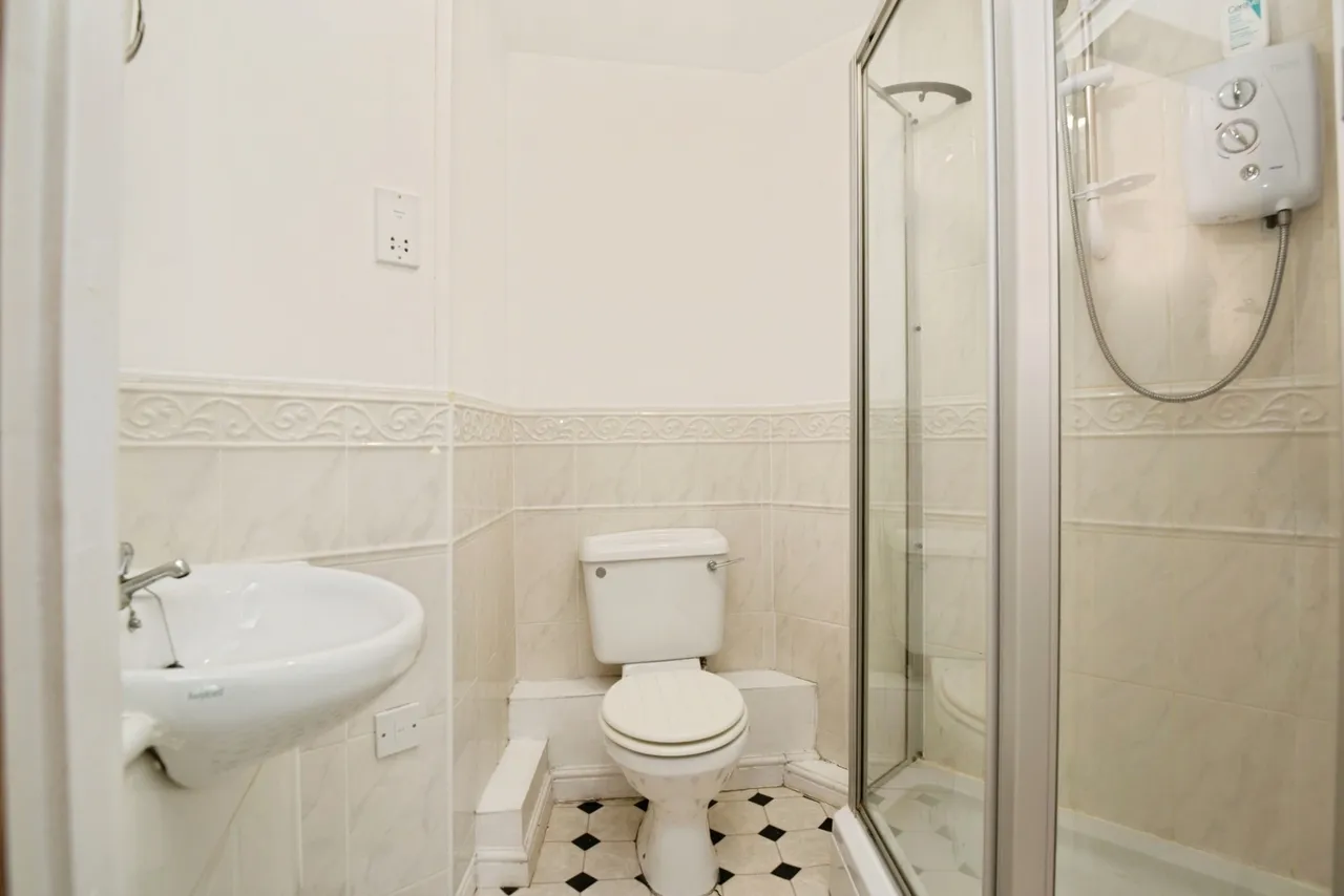 Rimini House, Ffordd Garthorne, CF10, photo 4