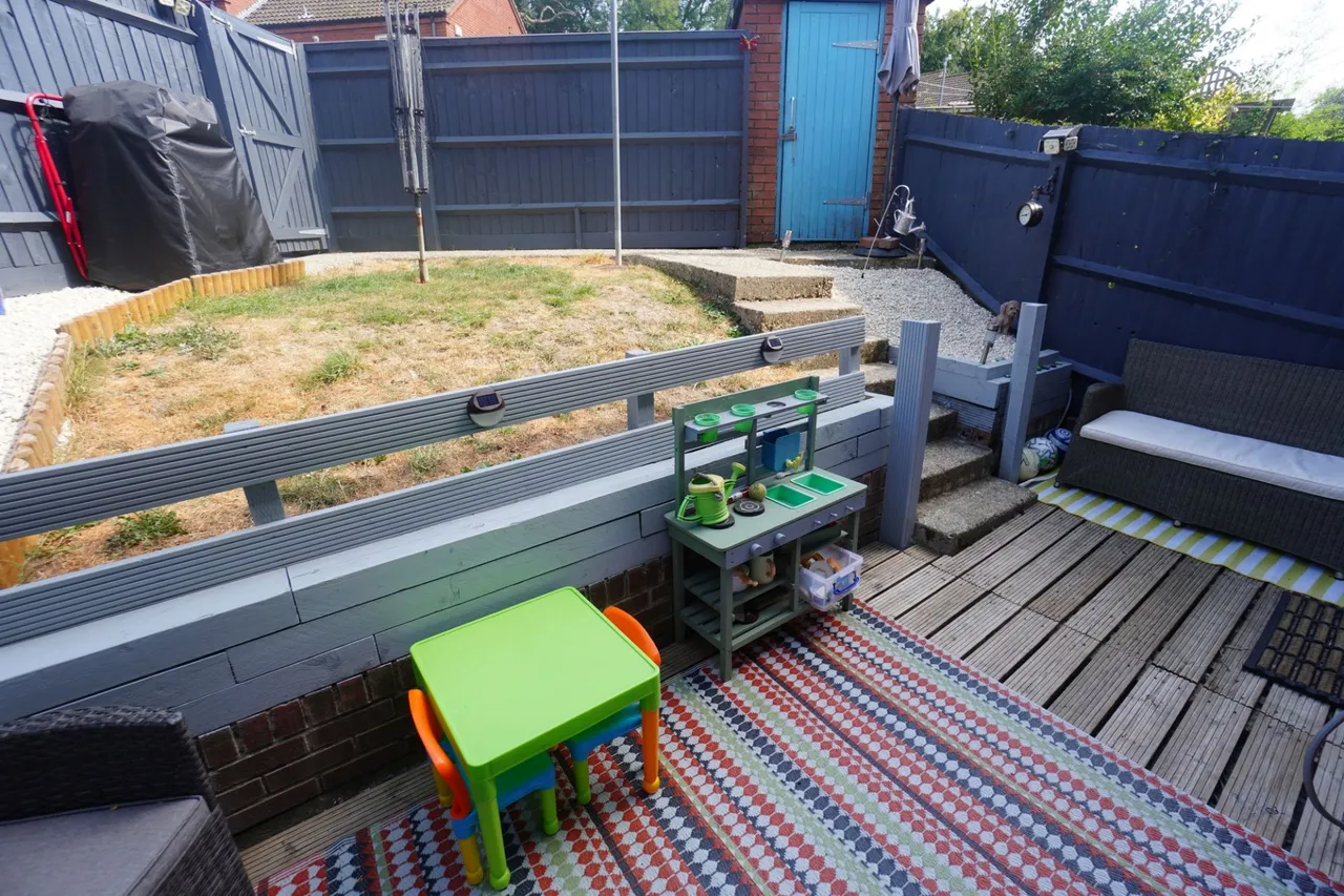 Glenister Road, High Wycombe, HP12, photo 12