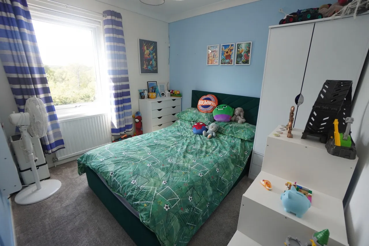 Glenister Road, High Wycombe, HP12, photo 9