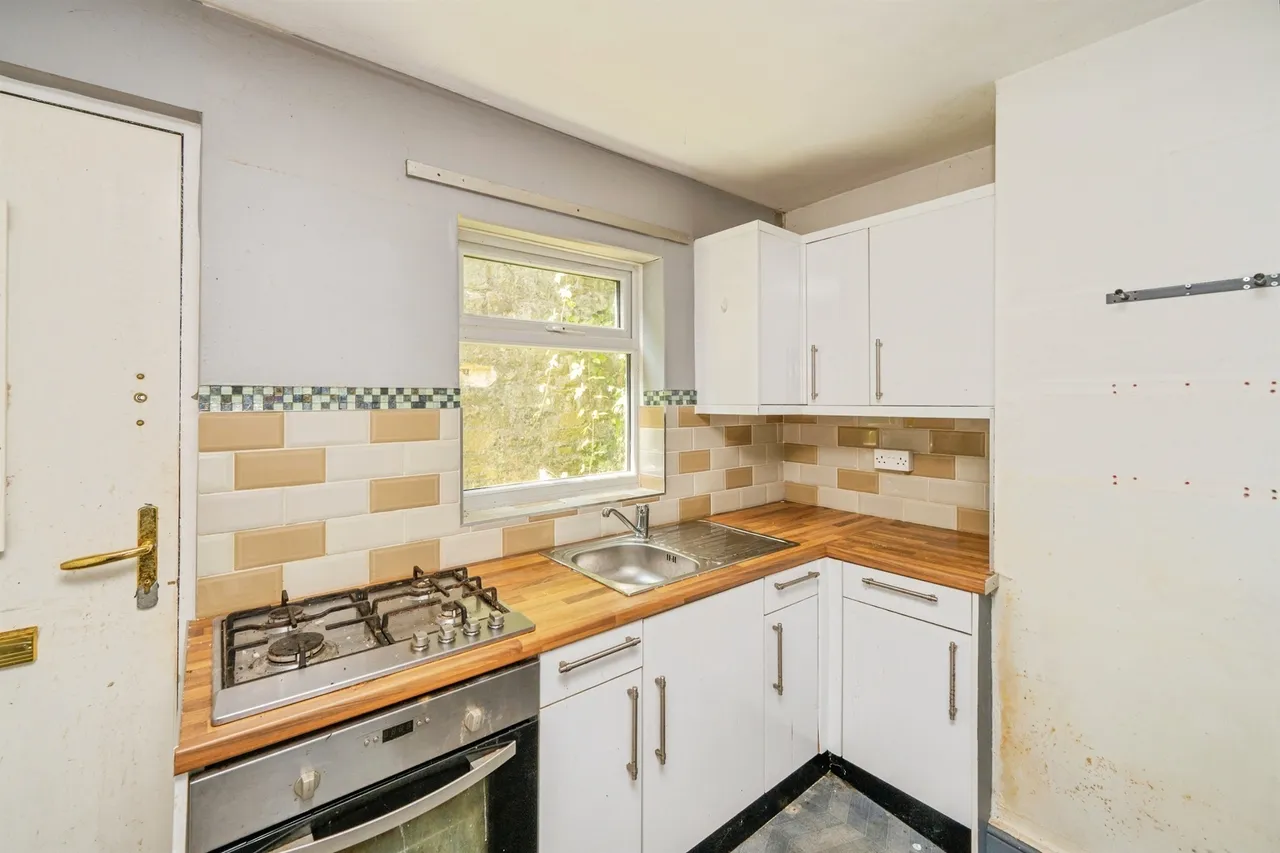 Buxton Road, Ashbourne, photo 7