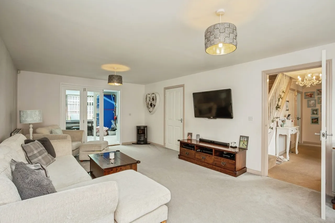 Darwin Crescent, Loughborough, LE11, photo 10