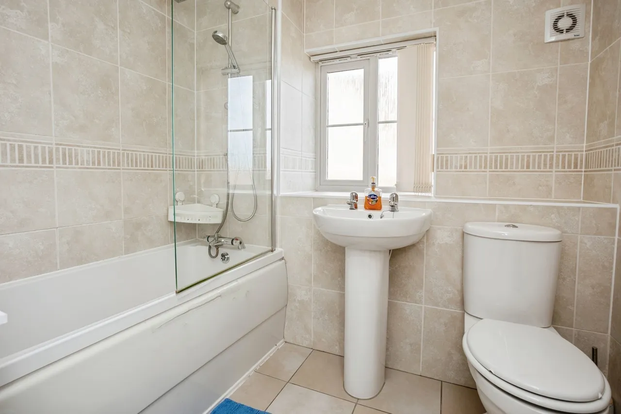 Darwin Crescent, Loughborough, LE11, photo 26