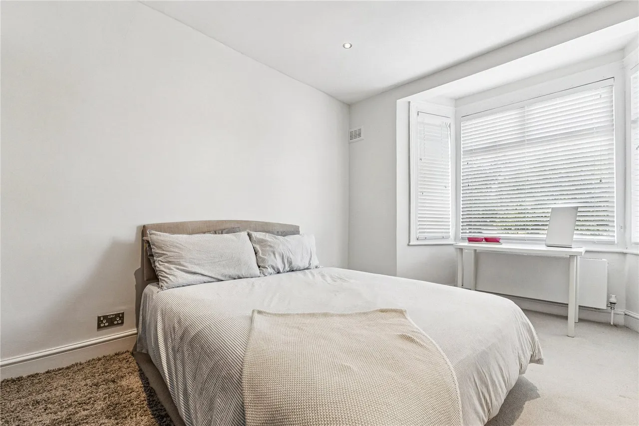 Weybourne Street, London, SW18, photo 5