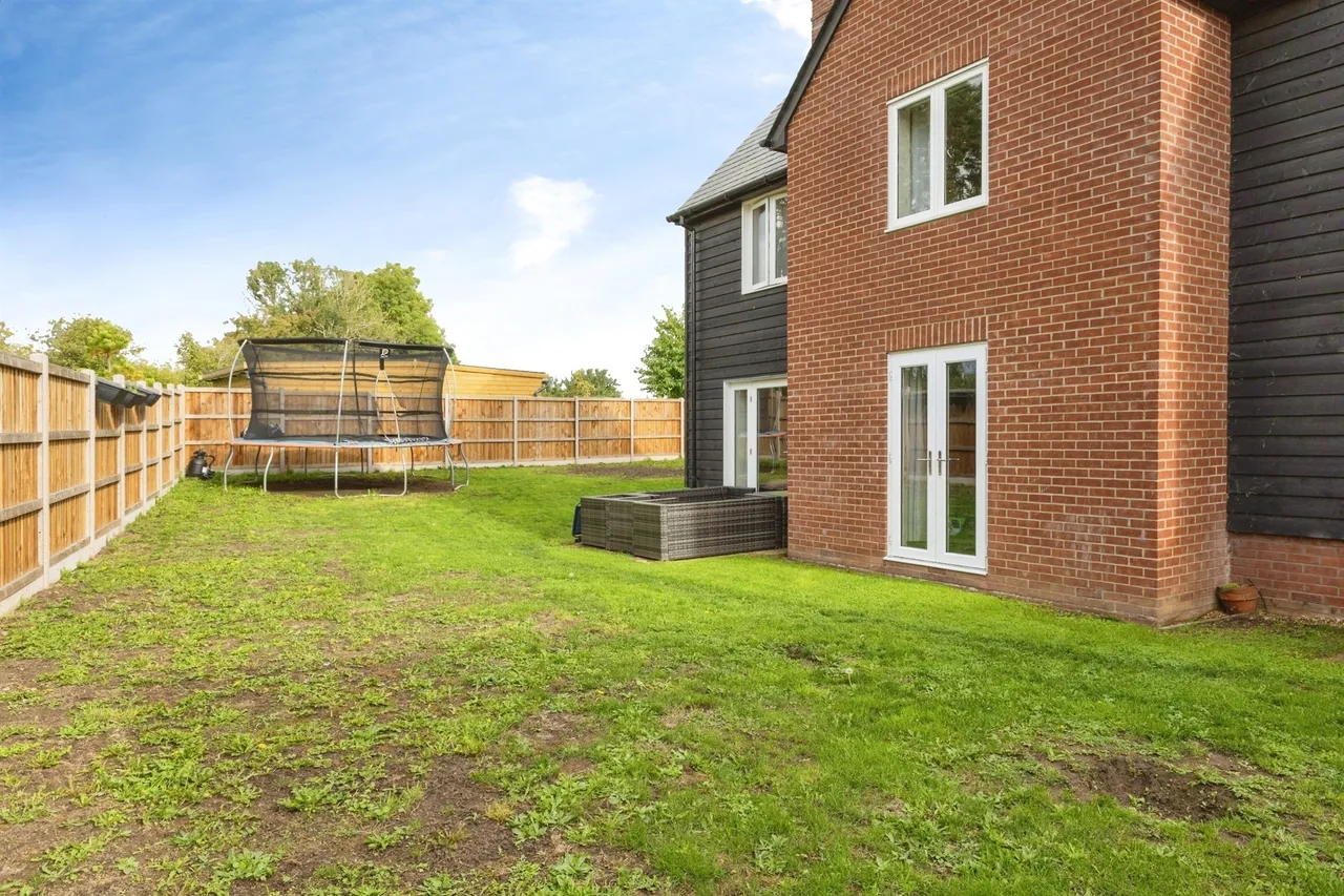 School View, Caston, NR17, photo 17