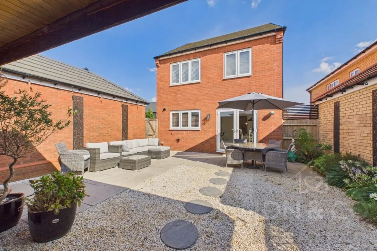 Copsewood, Overstone Gate, NN6, photo 19