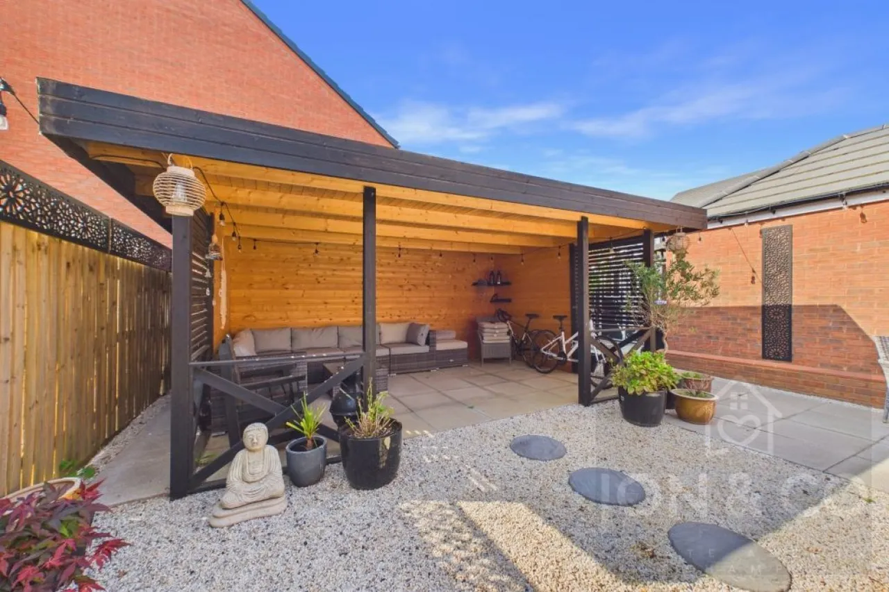 Copsewood, Overstone Gate, NN6, photo 3