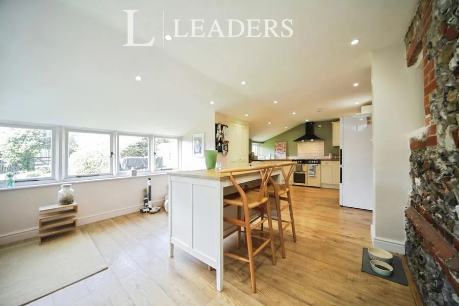 Watton Road, Wretham, IP24, photo 6
