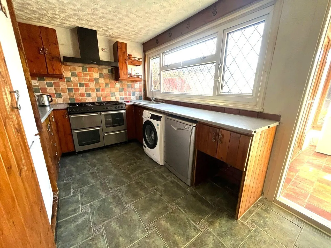 Nottingham Close, WATFORD, photo 5