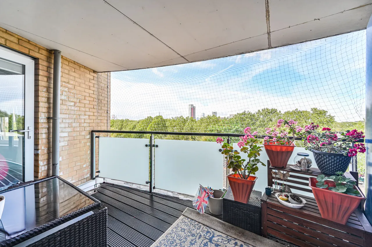 Flat 36, 1 Yeoman Street, London, photo 5