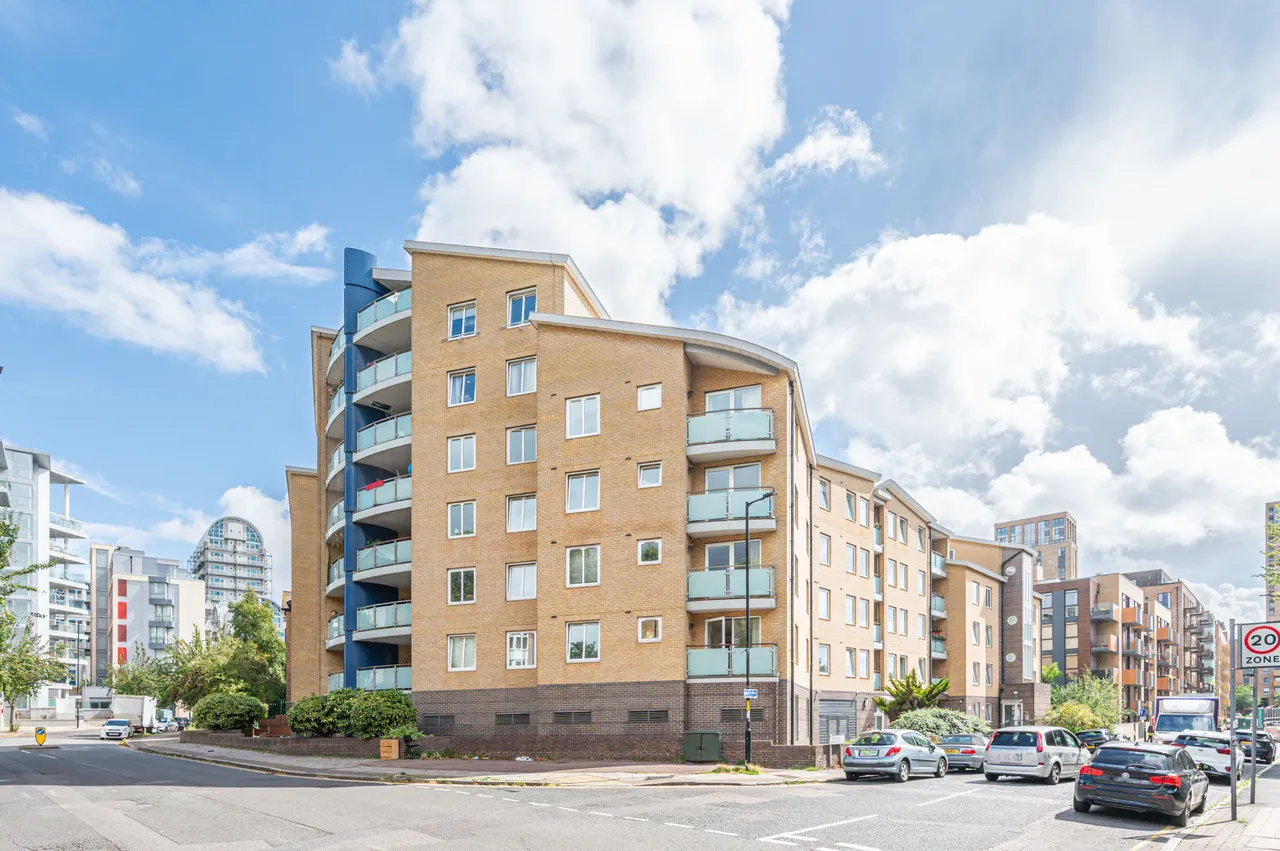 Flat 36, 1 Yeoman Street, London, photo 8