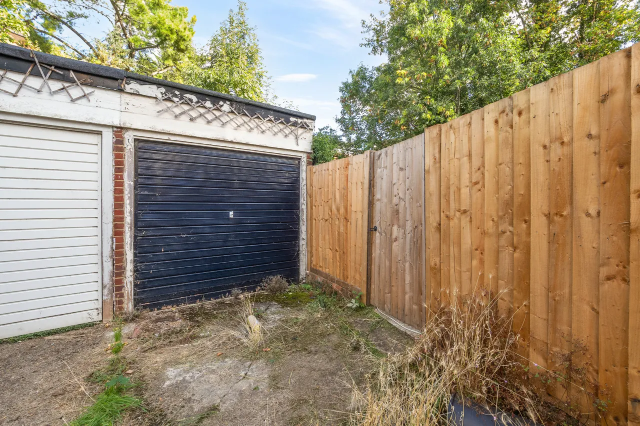 Camden Gardens, Sutton, SM1, photo 22