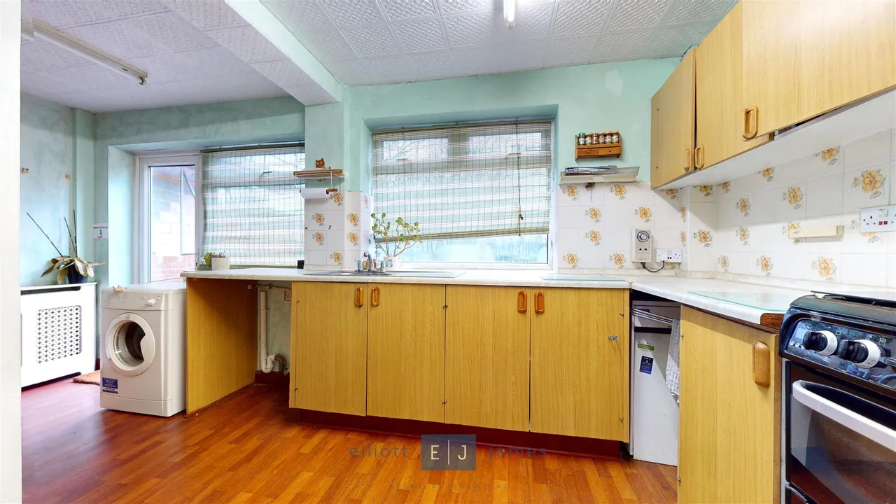 Woodbrook Gardens, Waltham Abbey, EN9, photo 6