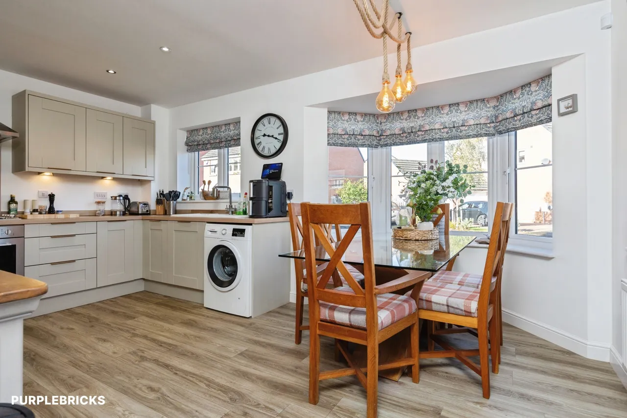 Queen Elizabeth Drive, Consett, DH8, photo 6