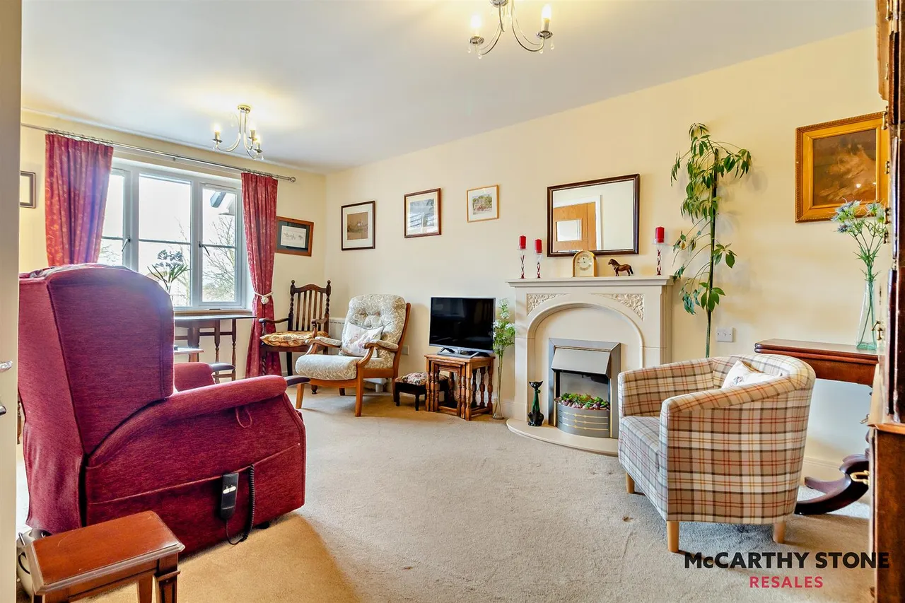 Queens Road, Attleborough, NR17, photo 3