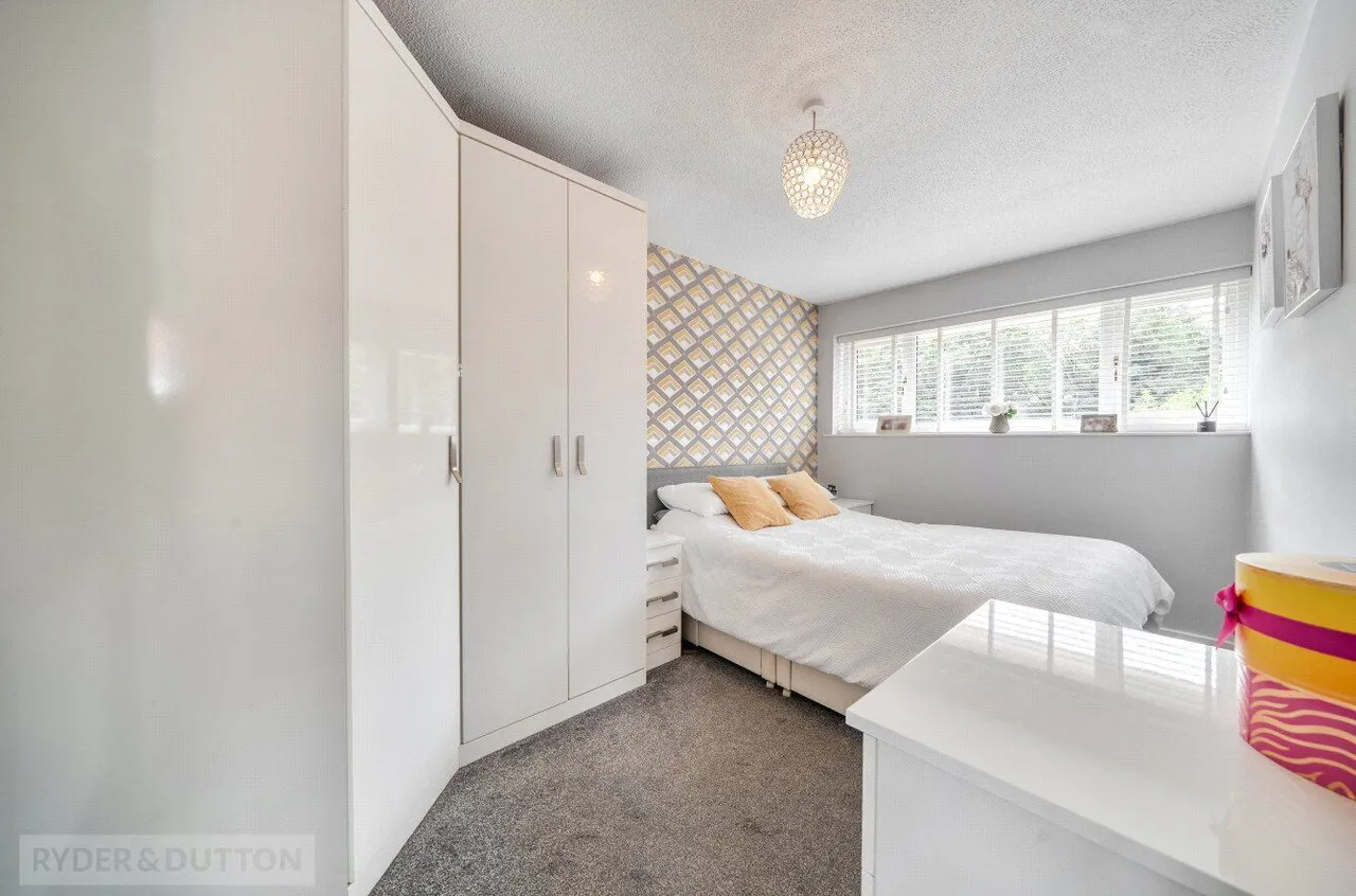 Foxglove Court, Shawclough, OL12, photo 7
