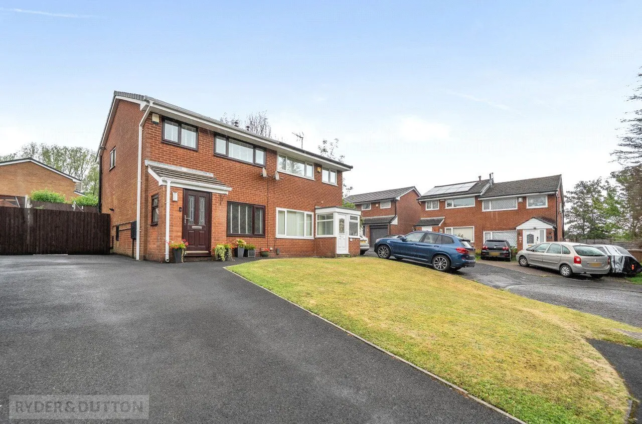 Foxglove Court, Shawclough, OL12, photo 16