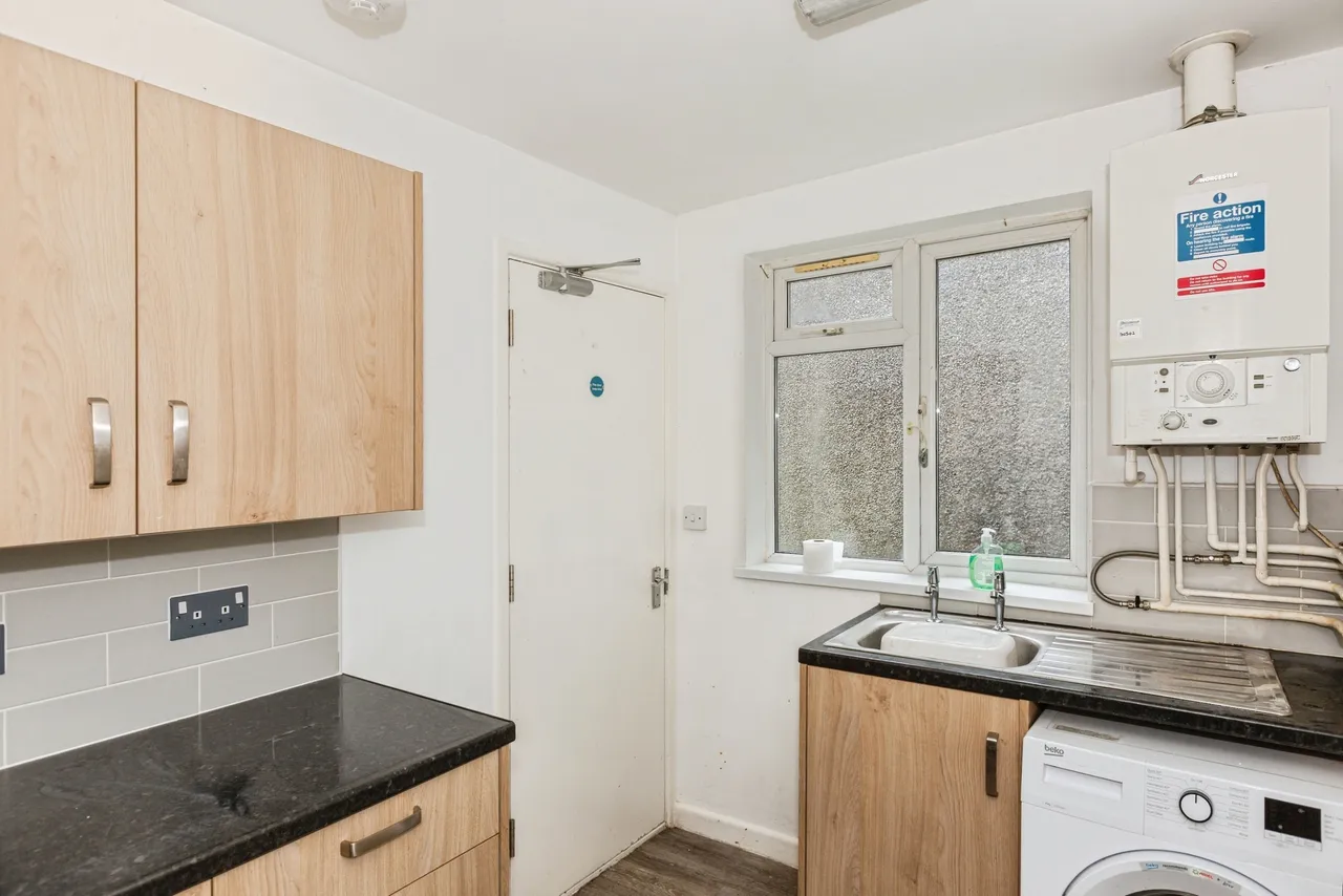 Eaton Road, Swansea, photo 5