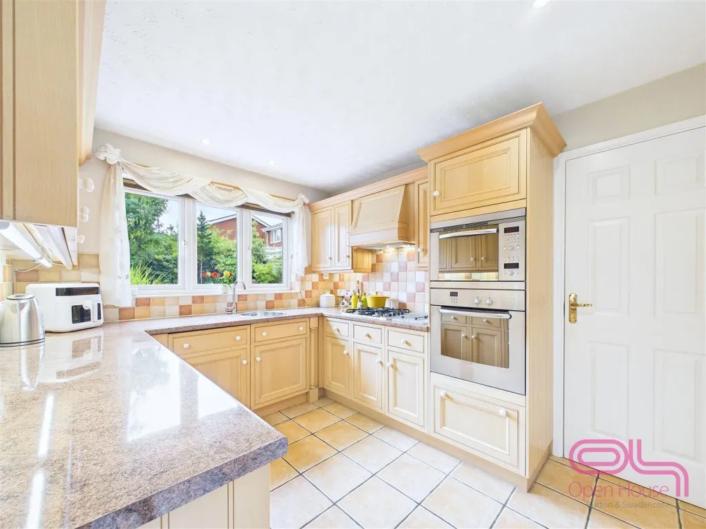Bitham Court, Stretton, DE13, photo 11
