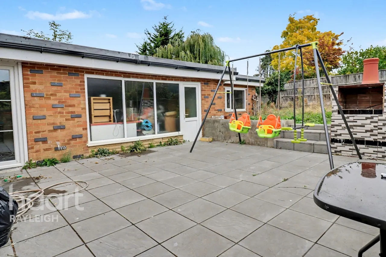 Rayleigh Road, Leigh-On-Sea, SS9, photo 14