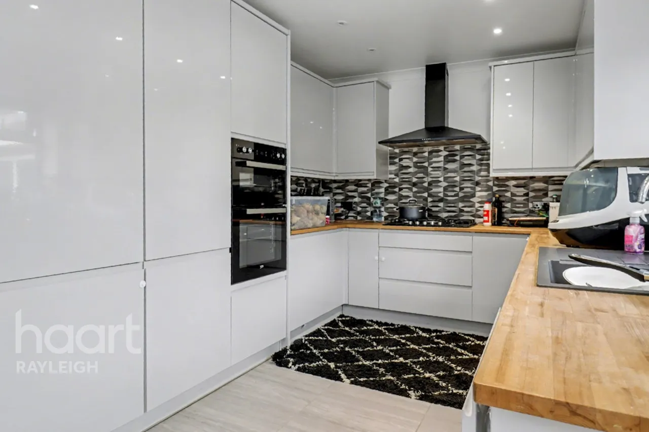Rayleigh Road, Leigh-On-Sea, SS9, photo 2