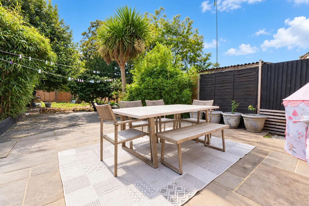 Elphinstone Avenue, Hastings, photo 5