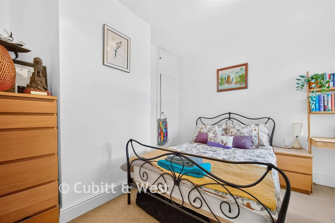 Eastfield Road, Southsea, PO4, photo 8