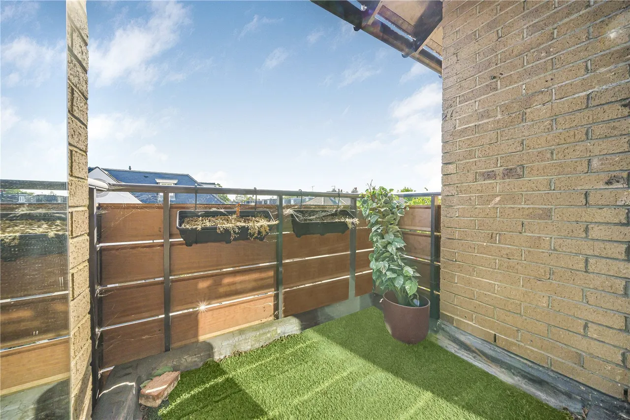Field Lane, Teddington, TW11, photo 3