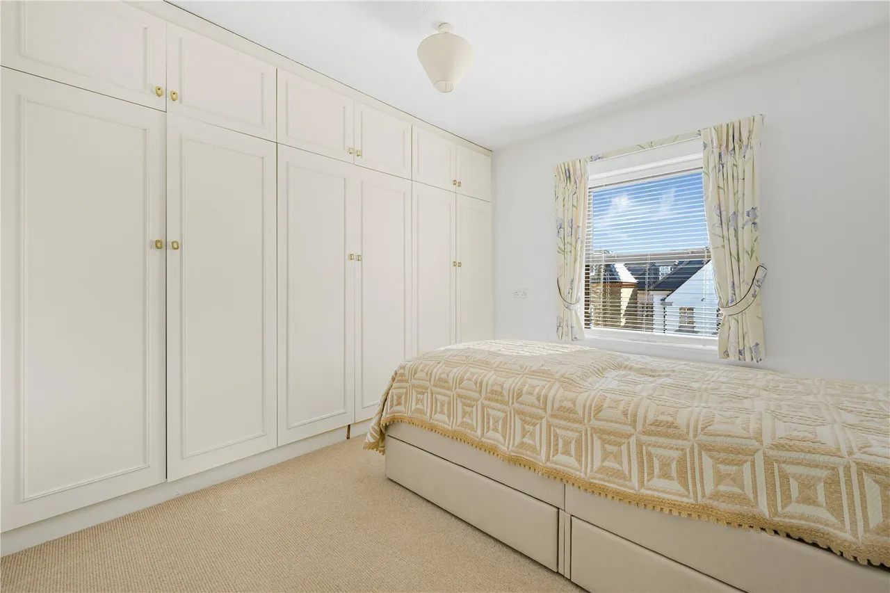 Field Lane, Teddington, TW11, photo 6