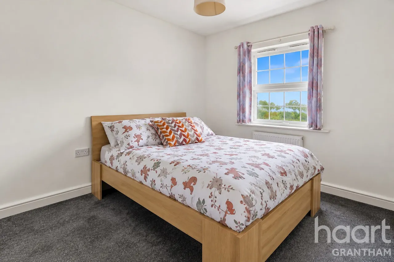 Blue Horse Court, Grantham, NG33, photo 8