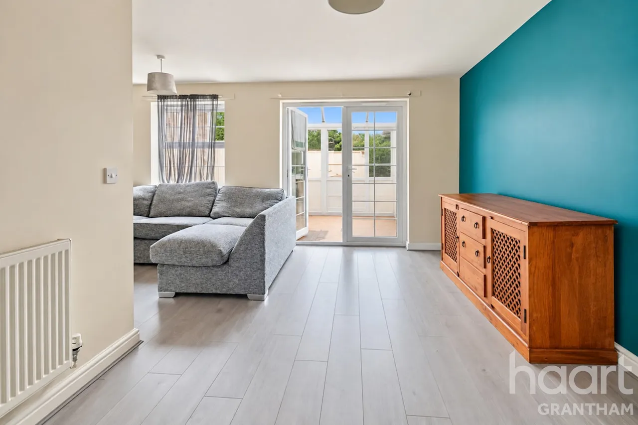 Blue Horse Court, Grantham, NG33, photo 6