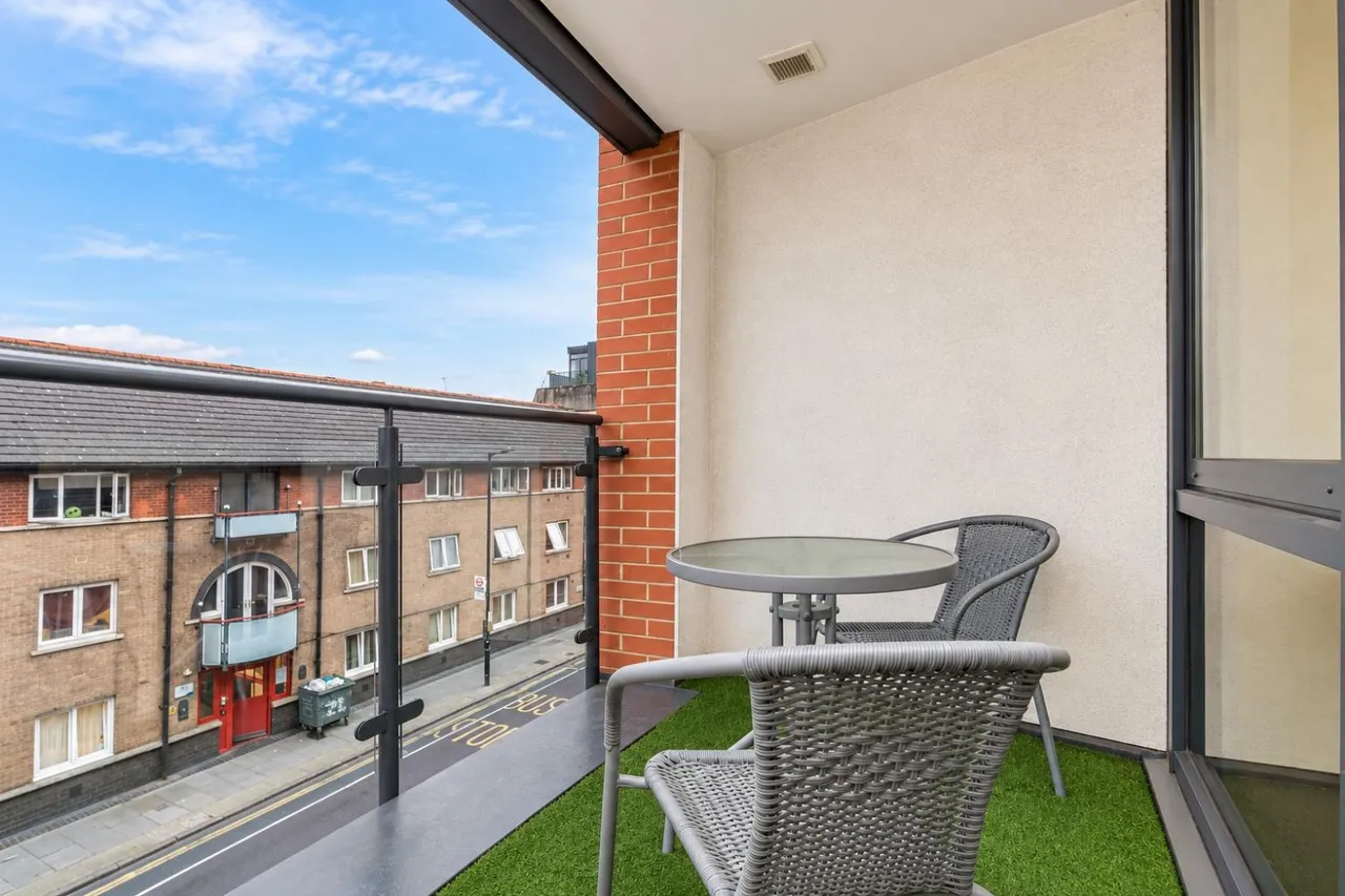 Southwark Bridge Road, Borough, SE1, photo 2