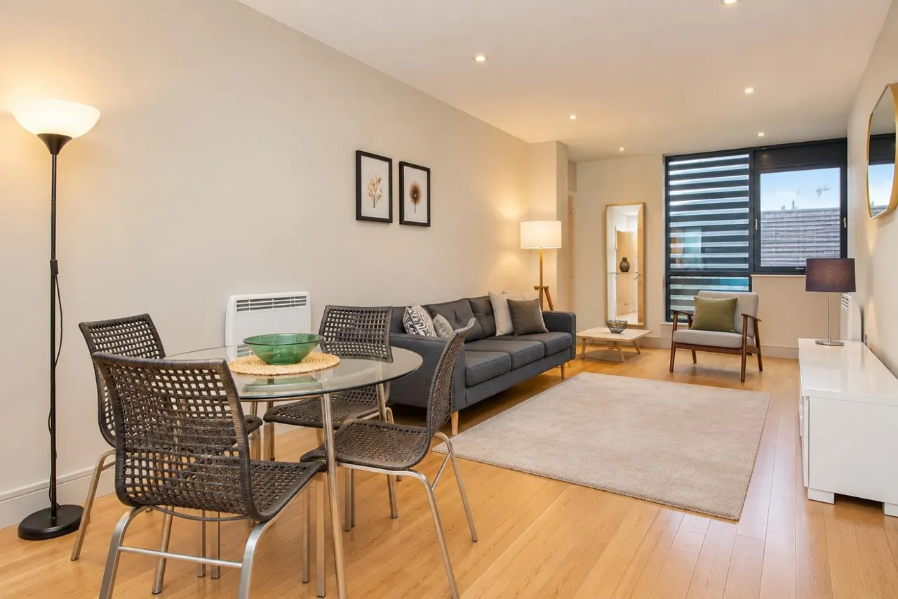 1 bed flat to rent, Southwark Bridge Road, Borough, SE1