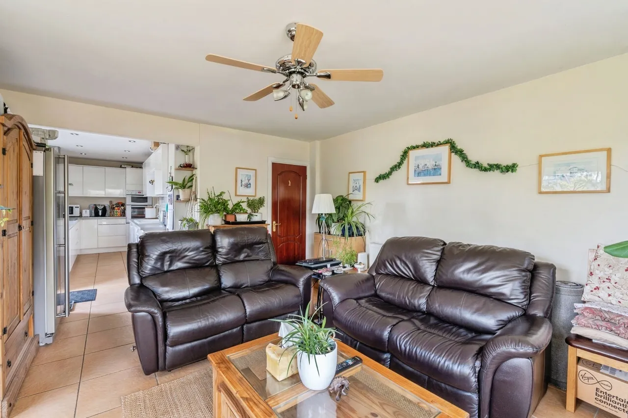Templer Avenue, Grays, RM16, photo 14