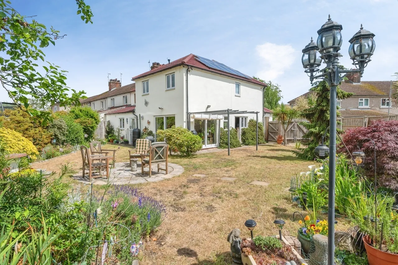 Templer Avenue, Grays, RM16, photo 4