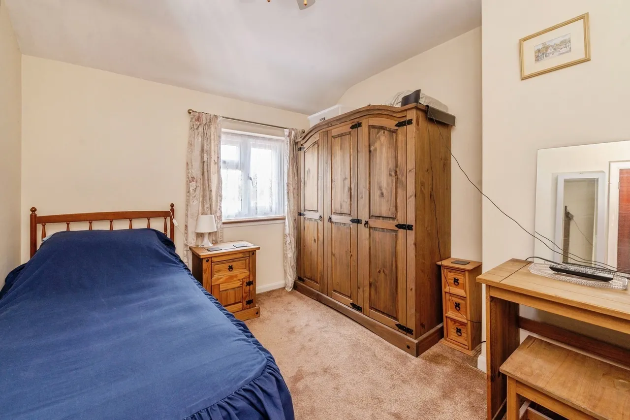 Templer Avenue, Grays, RM16, photo 22