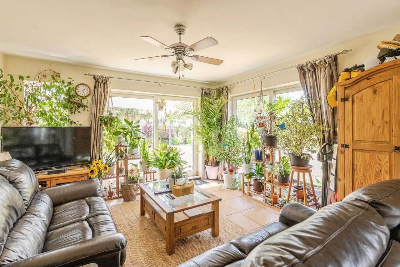 Templer Avenue, Grays, RM16, photo 12