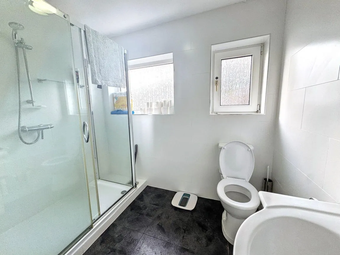 Heol Bodran, Abergele, Conwy, LL22 7UW, photo 13