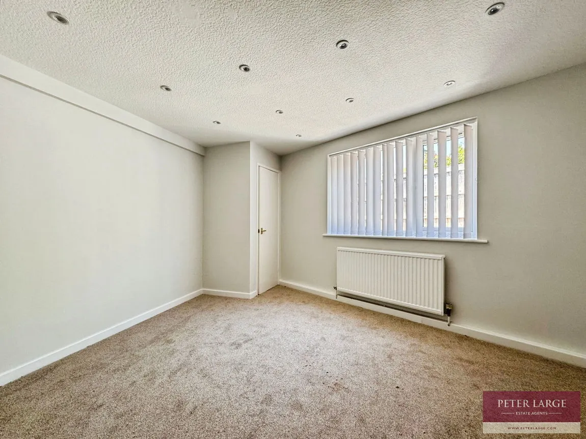 Rhuddlan Road, Rhyl, Denbighshire, LL18 2PW, photo 12