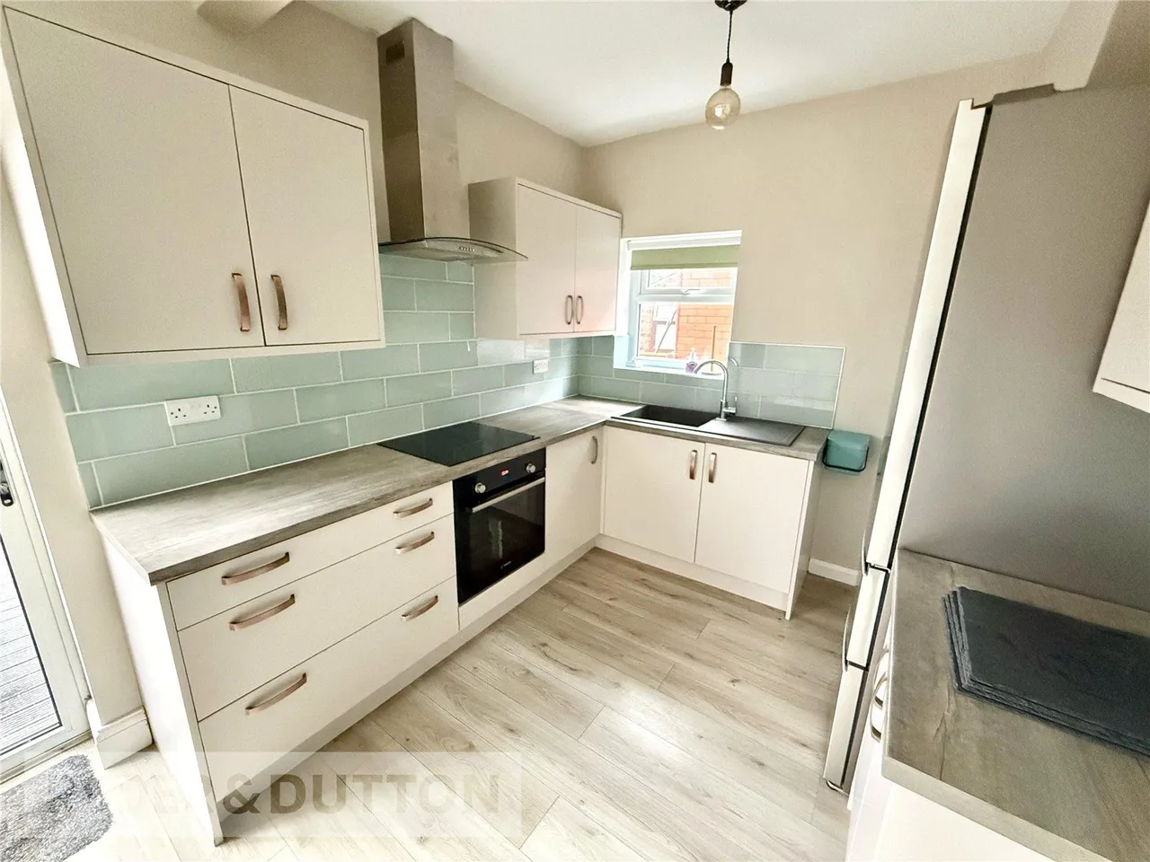 Owler Lane, Chadderton, OL9, photo 7