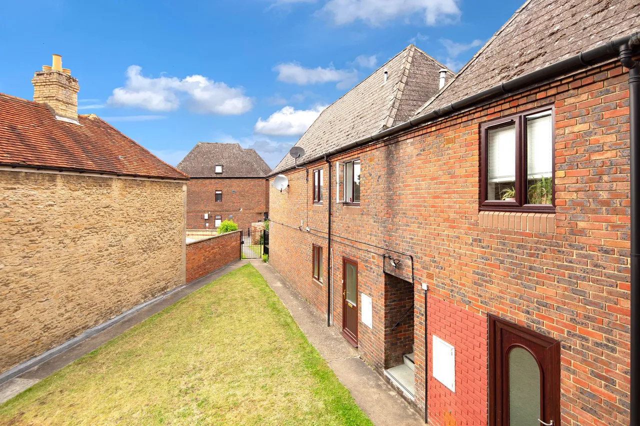North Street, Bicester, photo 11