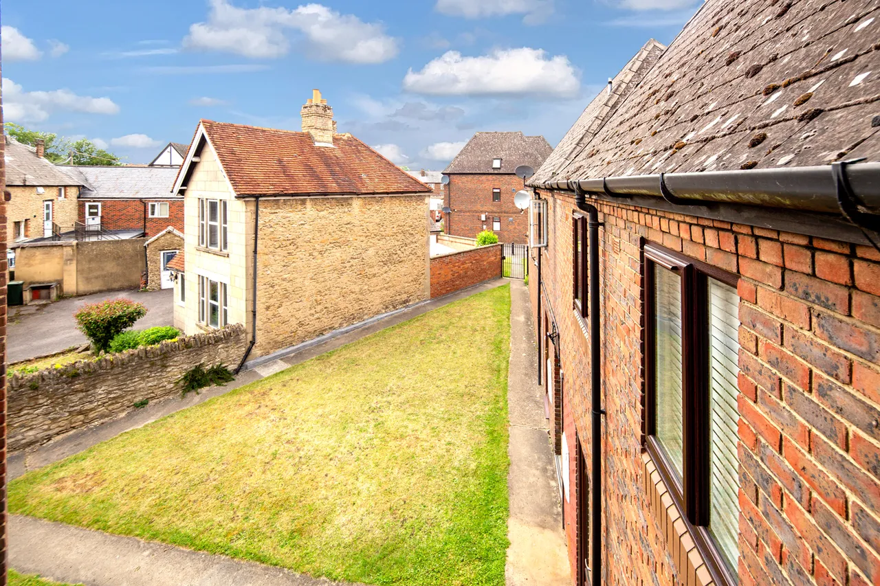 North Street, Bicester, photo 10