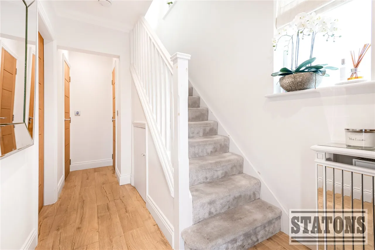 Northfield Road, Barnet, EN4 9DN, photo 2