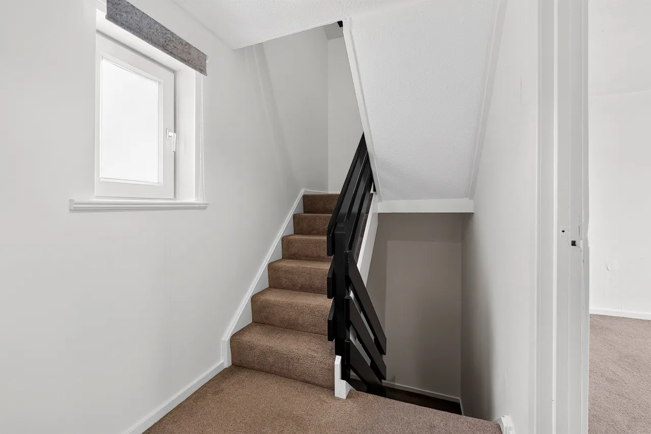 Moorfoot Place, Bourtreehill South, Irvine, photo 8