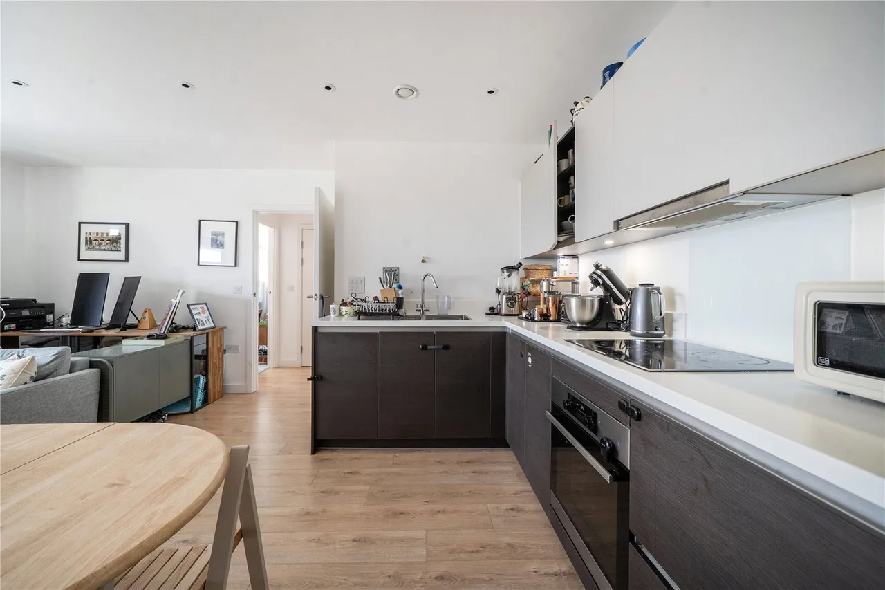 Tewkesbury Road, London, W13, photo 13