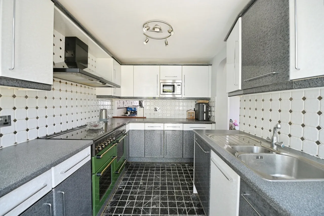Hillfoot Road, Romford, RM5, photo 8