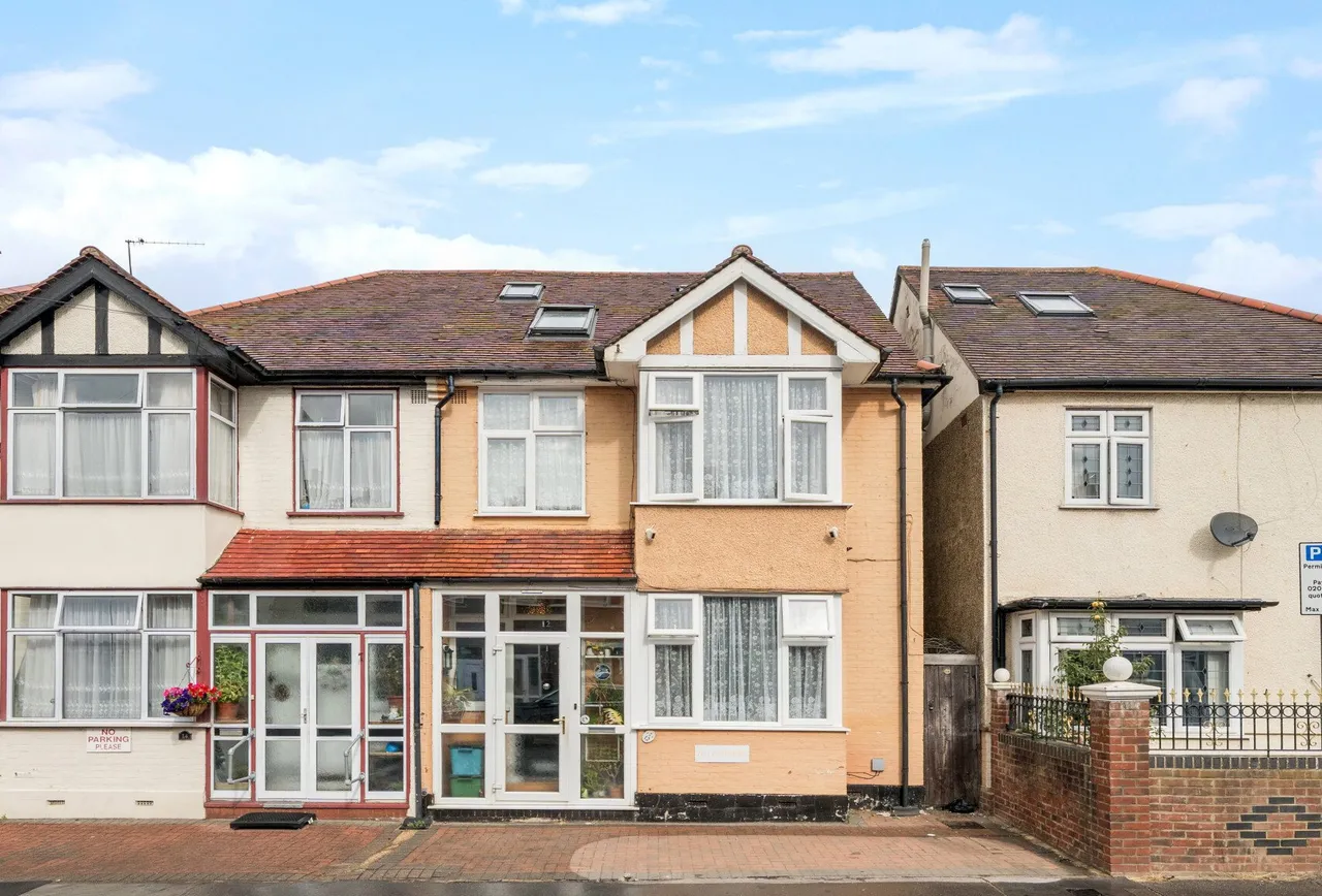5 bed house for sale — Whitehall Road, Thornton Heath, CR7 6AE