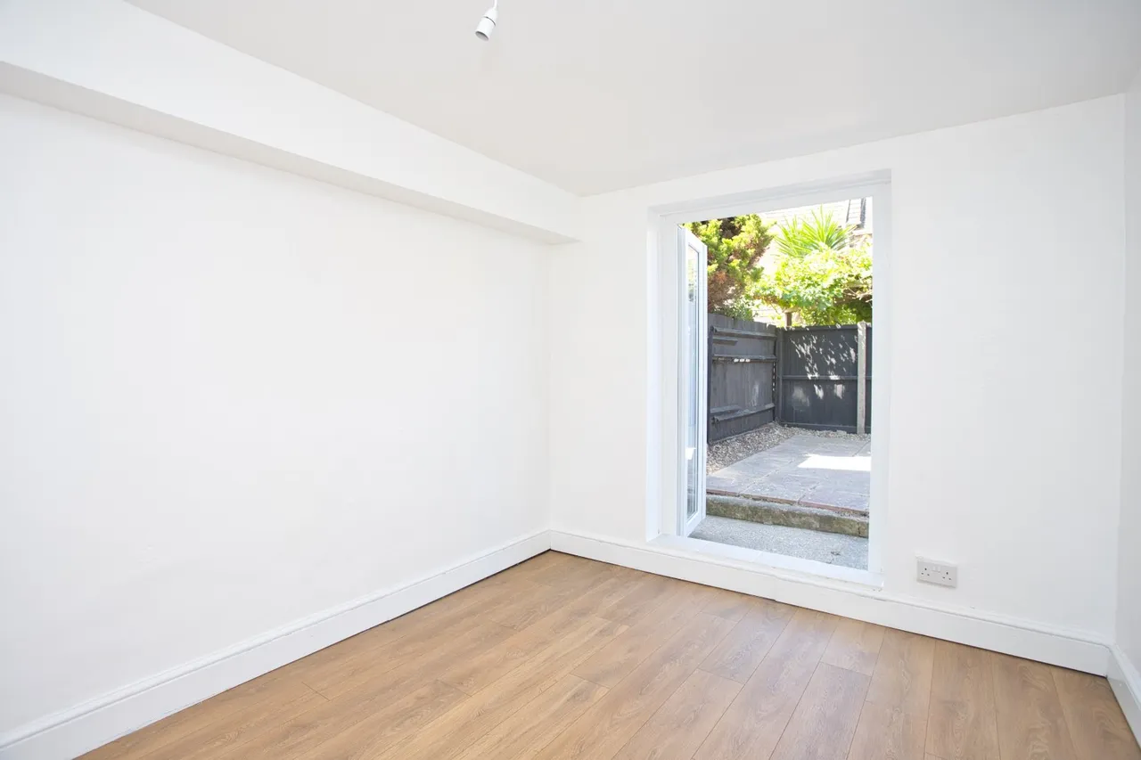 Victoria Road, Folkestone, CT19, photo 5