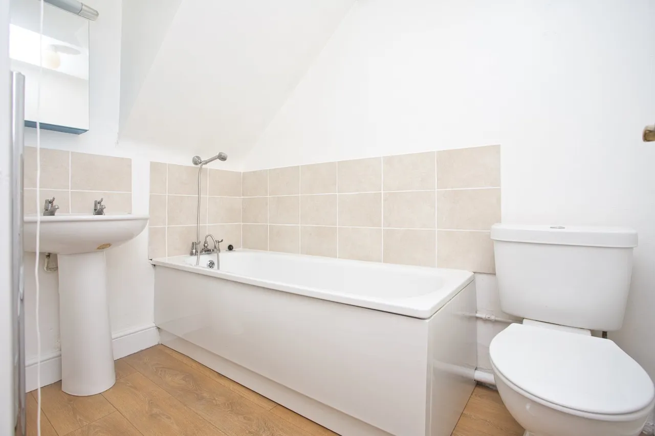 Victoria Road, Folkestone, CT19, photo 8