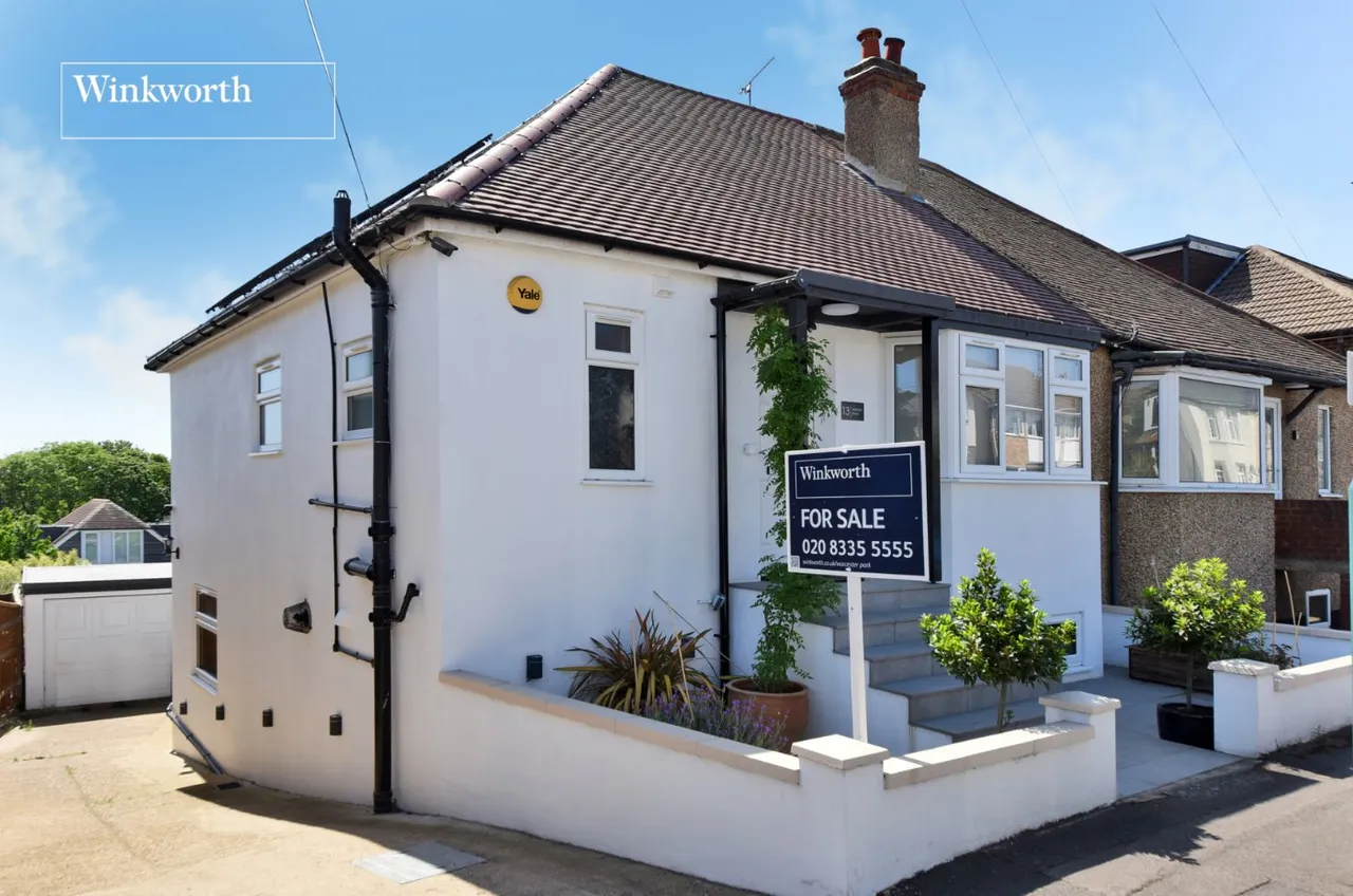 Moreton Road, Worcester Park, KT4, photo 24